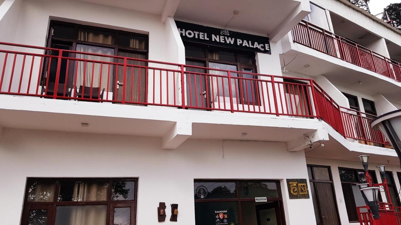 New Palace Hotel Dalhousie Exterior photo